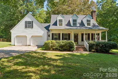 7500 Plott Road, Charlotte, NC 28215 - Photo 1