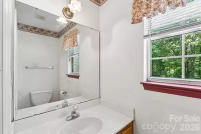 7500 Plott Road, Charlotte, NC 28215 - Photo 9