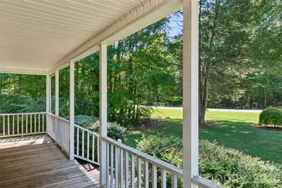 7500 Plott Road, Charlotte, NC 28215 - Photo 47