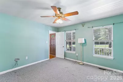 7500 Plott Road, Charlotte, NC 28215 - Photo 15