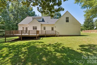 7500 Plott Road, Charlotte, NC 28215 - Photo 3