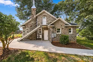 436 N Green St, Morganton, NC 28655 - Photo 13