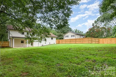 2117 Emerywood Drive, Charlotte, NC 28210 - Photo 29