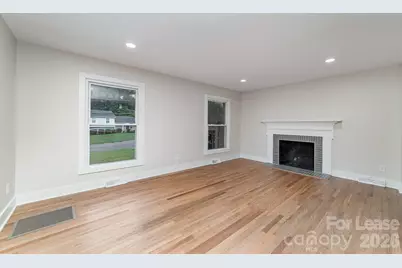 2117 Emerywood Drive, Charlotte, NC 28210 - Photo 3