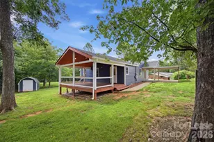 1515 Berkley St SW, Lenoir, NC 28645 - Photo 3