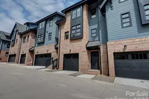 3139 Colyer Pl, Charlotte, NC 28205 - Photo 1