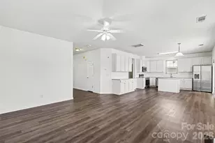1530 Big Leaf Dr, Charlotte, NC 28262 - Photo 7