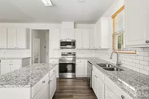 1530 Big Leaf Dr, Charlotte, NC 28262 - Photo 15