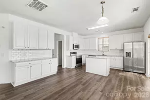 1530 Big Leaf Dr, Charlotte, NC 28262 - Photo 17