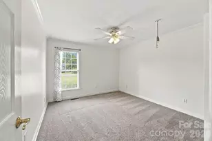 1829 Kenmore Dr, Statesville, NC 28625 - Photo 23