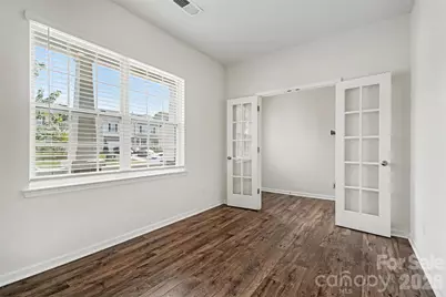 10631 Bradstreet Commons Way, Charlotte, NC 28215 - Photo 9