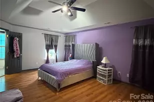 9541 Green Apple Dr, Charlotte, NC 28215 - Photo 13