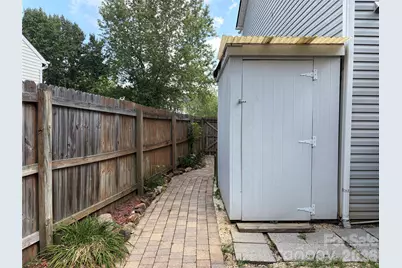 9541 Green Apple Drive, Charlotte, NC 28215 - Photo 21