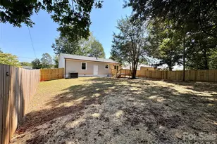 667 Kilborne Dr, Gastonia, NC 28052 - Photo 25