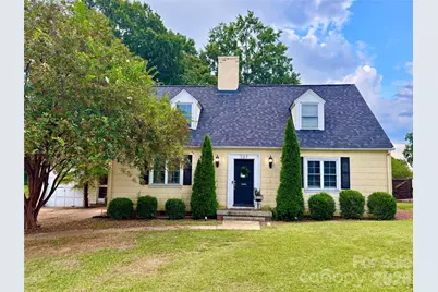 707 W Barr Street, Lancaster, SC 29720 - Photo 1