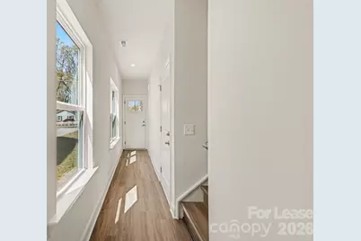 562 W Wilson Avenue, Mooresville, NC 28115 - Photo 5