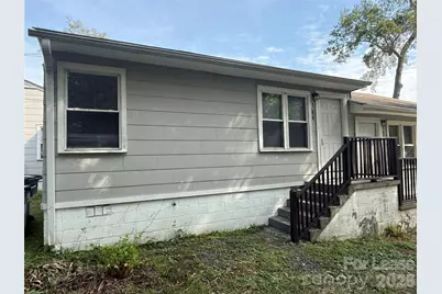 100 E Bradley Street, Gastonia, NC 28052 - Photo 1
