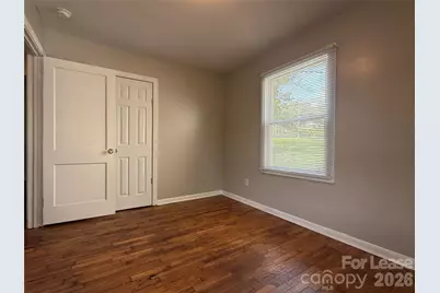 100 E Bradley Street, Gastonia, NC 28052 - Photo 19