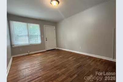 102 E Bradley Street, Gastonia, NC 28052 - Photo 5