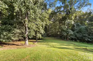 6623 Brookcrest Dr, Charlotte, NC 28210 - Photo 3