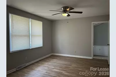 2213 Shamrock Drive, Charlotte, NC 28205 - Photo 3