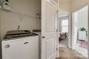 400 Simeon Dr, Charlotte, NC 28208 - Photo 25