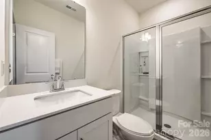400 Simeon Dr, Charlotte, NC 28208 - Photo 29