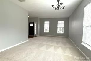 16727 Macanthra Dr, Charlotte, NC 28213 - Photo 9