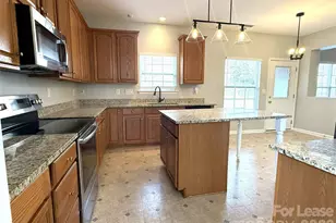 16727 Macanthra Dr, Charlotte, NC 28213 - Photo 11