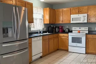 2051 E Park Dr, Lancaster, SC 29720 - Photo 27