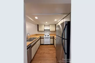 1823 J Julian Lane #C, Charlotte, NC 28208 - Photo 5