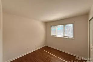 1823 J Julian Ln, Charlotte, NC 28208 - Photo 9