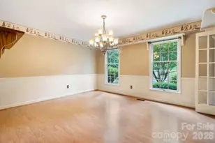 3110 9th Tee Dr, Newton, NC 28658 - Photo 3