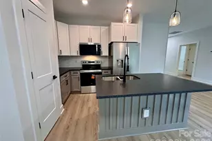 123 Brown St, Clover, SC 29710 - Photo 3