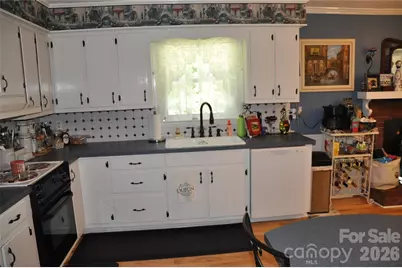 6045 Woodcove Drive, Winston Salem, NC 27104 - Photo 11