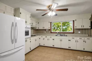 182 Longview Dr, Forest City, NC 28043 - Photo 11