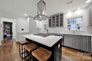 835 Everett Pl, Charlotte, NC 28205 - Photo 5