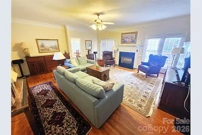 408 5th Avenue NE, Conover, NC 28613 - Photo 13
