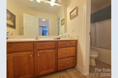408 5th Avenue NE, Conover, NC 28613 - Photo 21