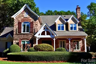 176 Vineyard Dr, Mooresville, NC 28117 - Photo 1