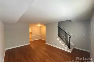 1613 N Sharon Amity Rd, Charlotte, NC 28205 - Photo 3