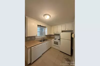 1613 N Sharon Amity Road #D, Charlotte, NC 28205 - Photo 5