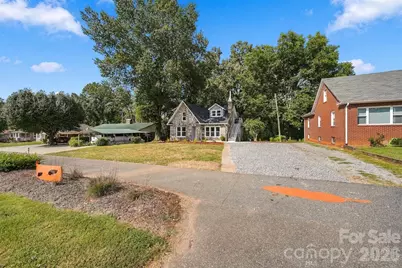 436 N Green Street, Morganton, NC 28655 - Photo 25