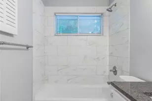 3331 Erskine Dr, Charlotte, NC 28205 - Photo 11
