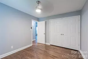 3331 Erskine Dr, Charlotte, NC 28205 - Photo 17
