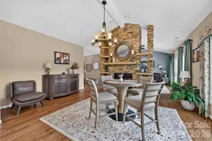 631 46th Ave Dr NE, Hickory, NC 28601 - Photo 33