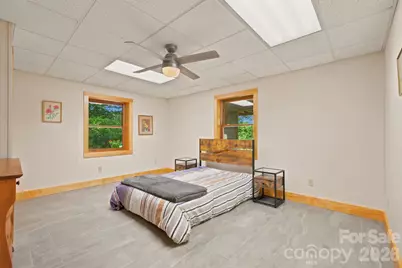 2711 Rabbit Hop Road, Spruce Pine, NC 28777 - Photo 33