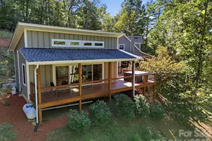 2711 Rabbit Hop Rd, Spruce Pine, NC 28777 - Photo 9