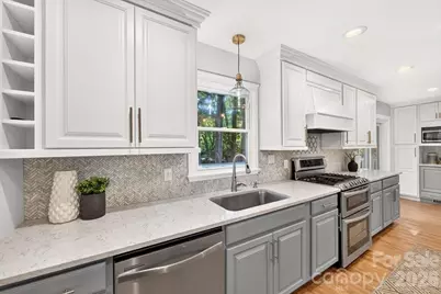 6607 Long Meadow Road, Charlotte, NC 28210 - Photo 15