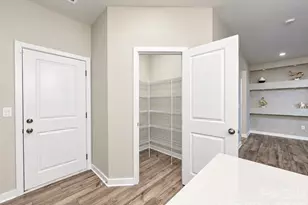 265 Bezelle Ave, York, SC 29745 - Photo 5